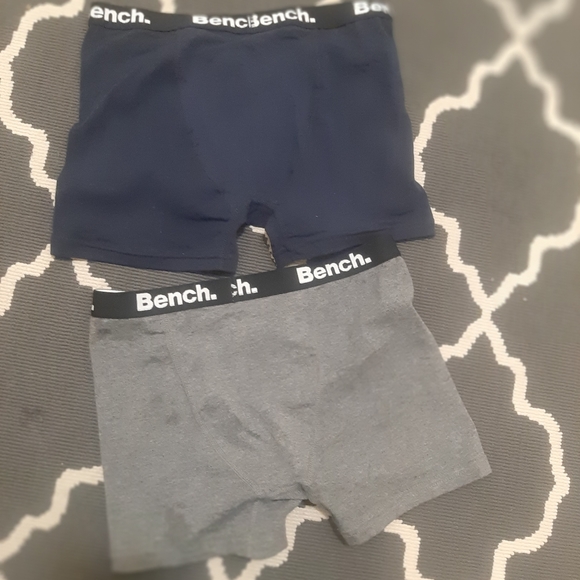 Bench under wear ( 2pc) - Picture 3 of 6